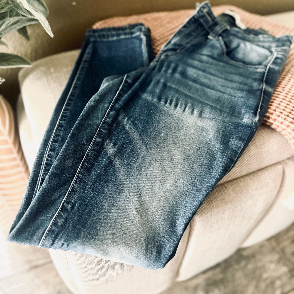 Women's Skinny Stretch Jeans in Washed Blue